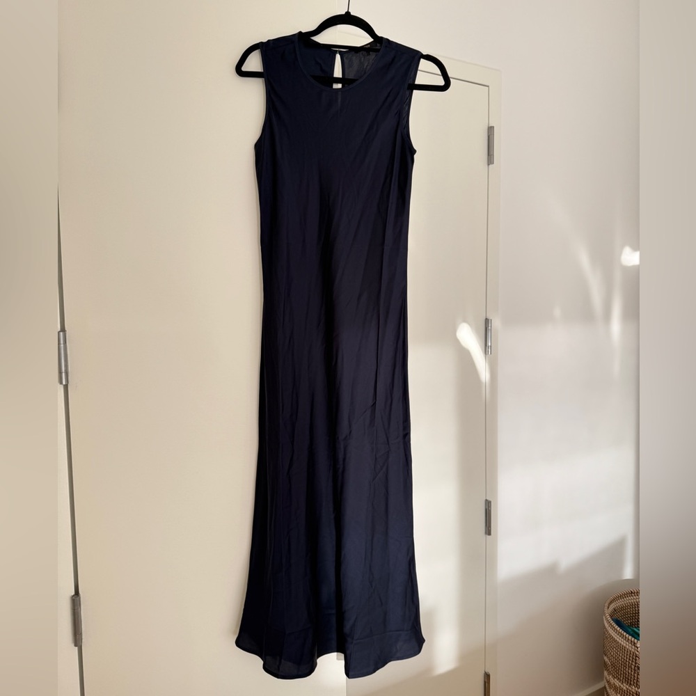 Quince Washable Silk Navy Sleeveless Dress